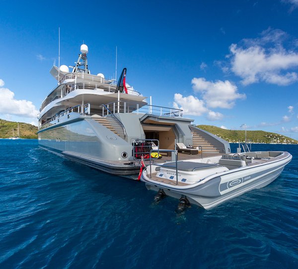 mogambo motor yacht